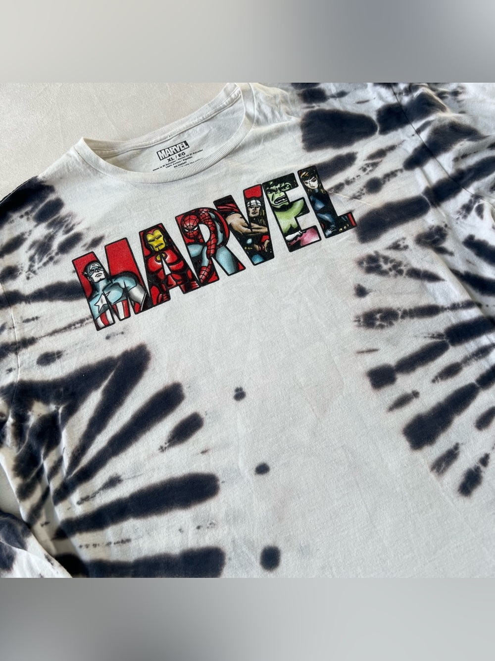 Marvel Character Logo Tie-Dye Long Sleeve TShirt Black & White Y2K dc comics - Picture 2 of 8
